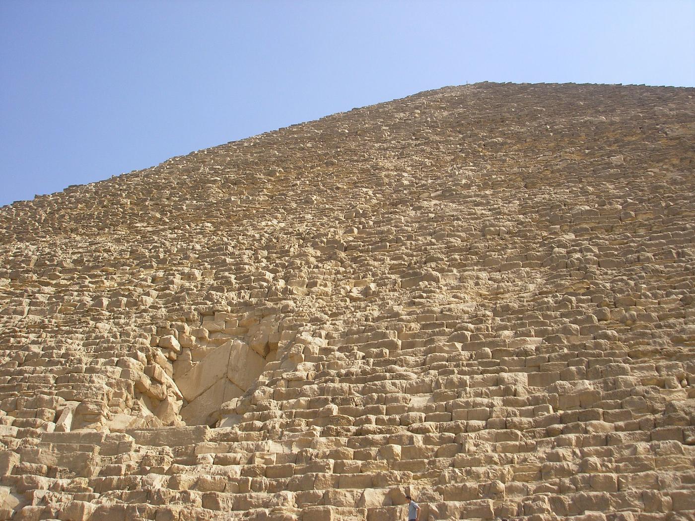 Kamenné bloky pyramídy zblízka